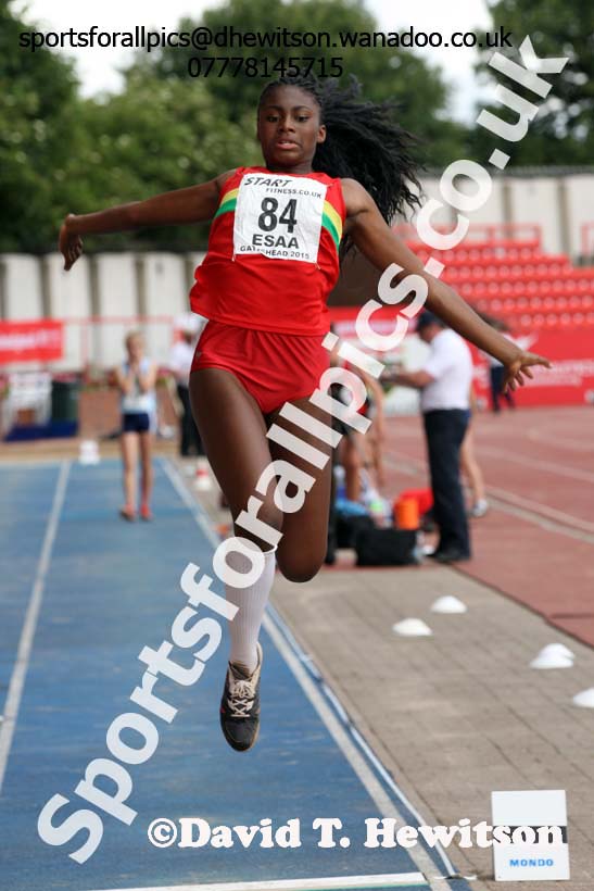 Junior girls long jump, 2015 English Schools Track and Field Champs., Gateshead Stadium. Photo: David T. Hewitson/Sports for All Pics